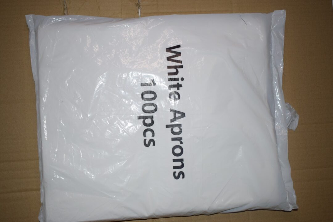 Disposable Aprons - Image 2